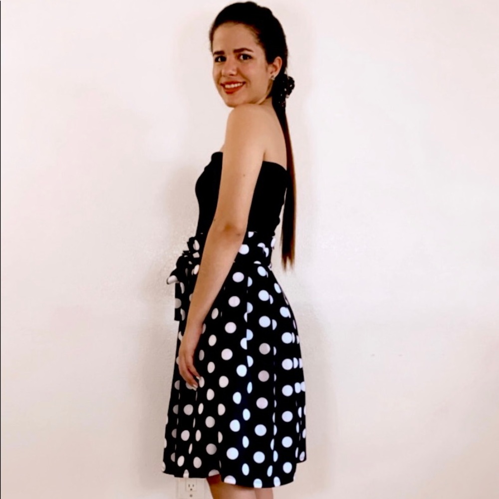 Black skirt